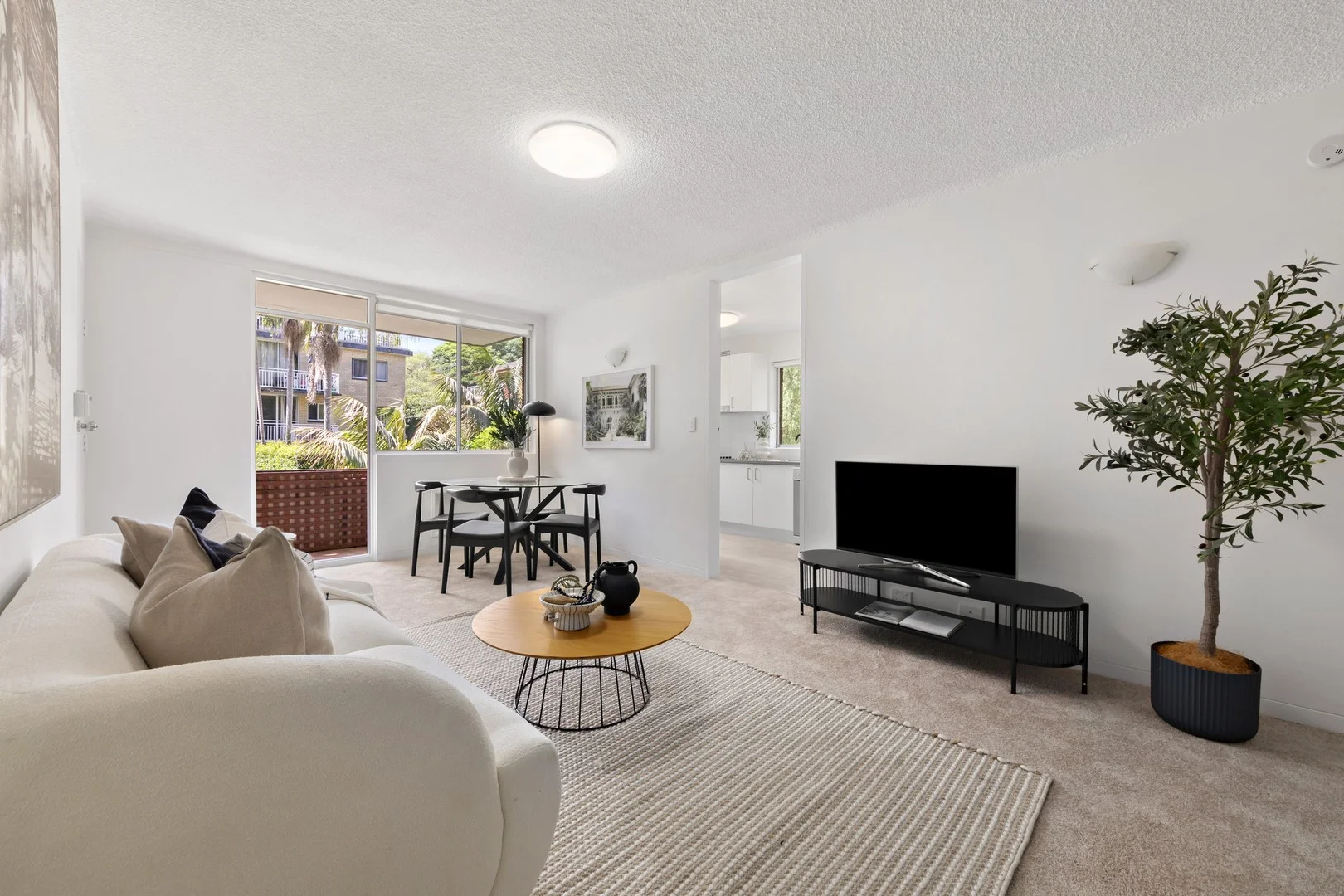 3/12 Fairway Close (1/14)
