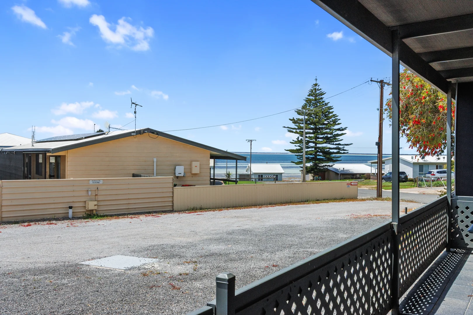 3/13 Francis Avenue - Image 2