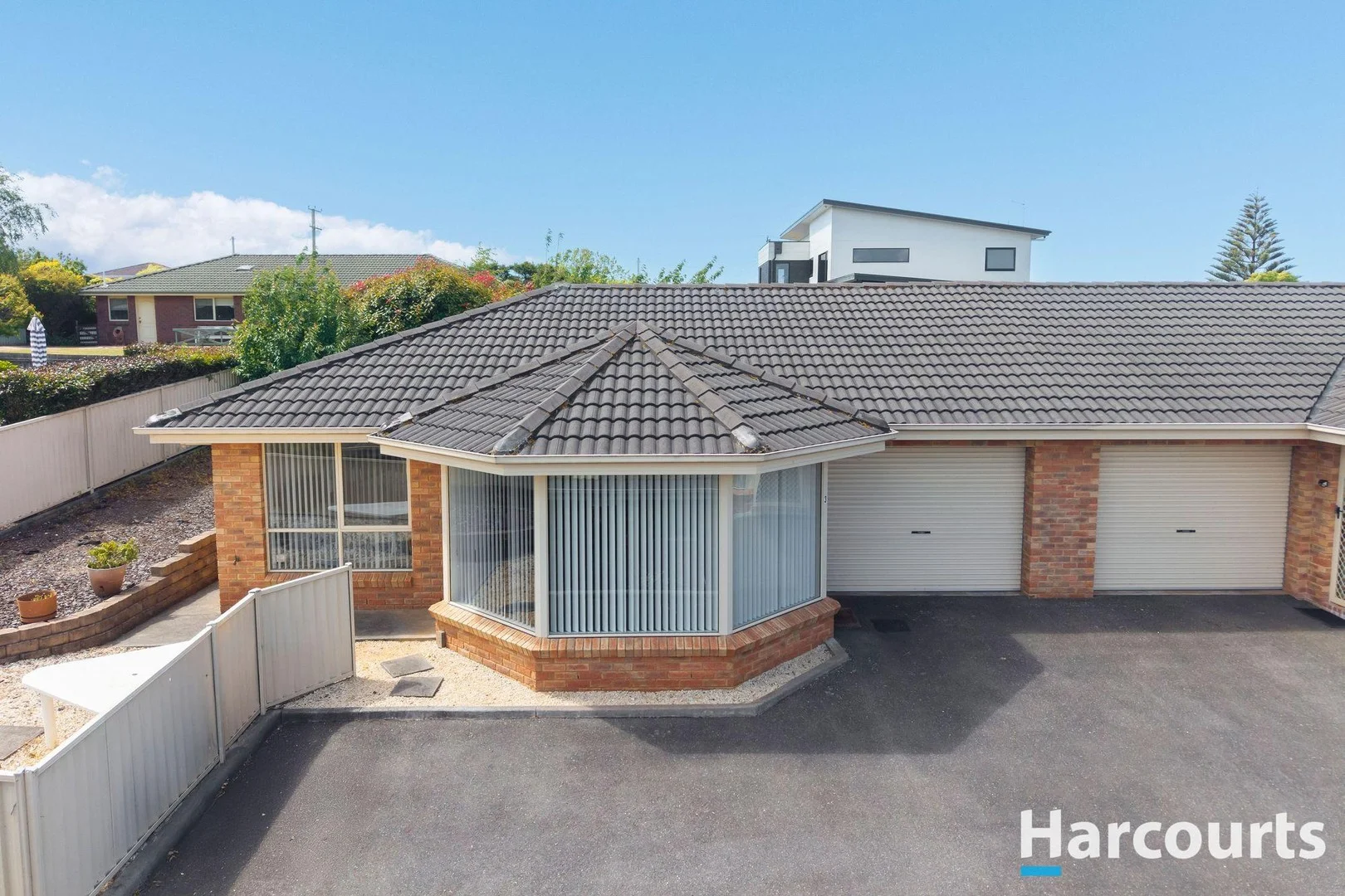 3/13 Langslow Drive (1/19)
