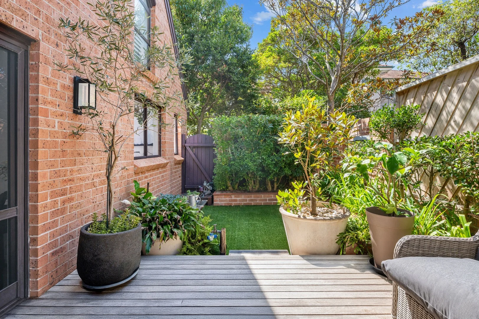 3/15 Bariston Avenue (1/9)
