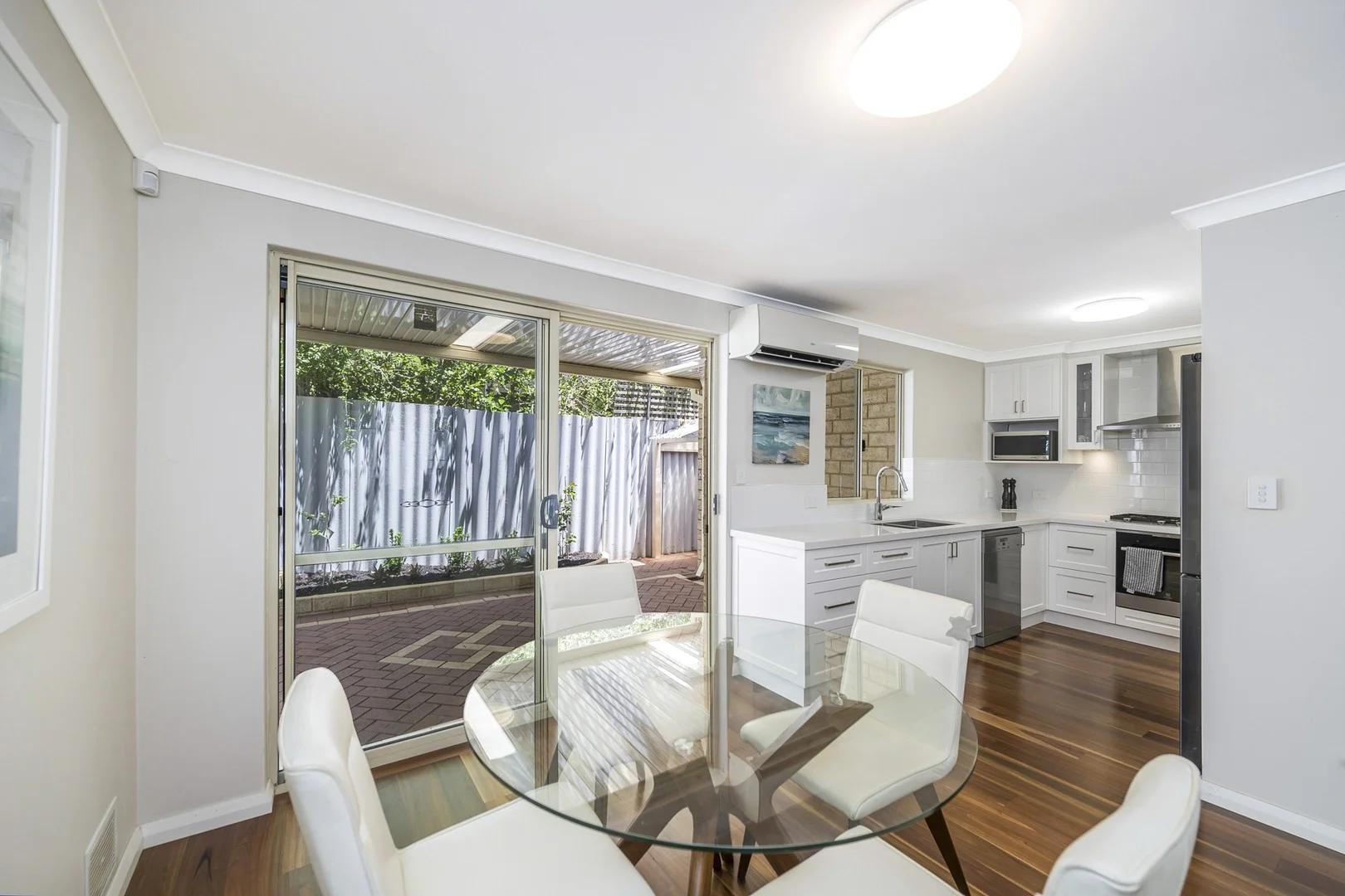 3/169 Canning Hwy (1/25)
