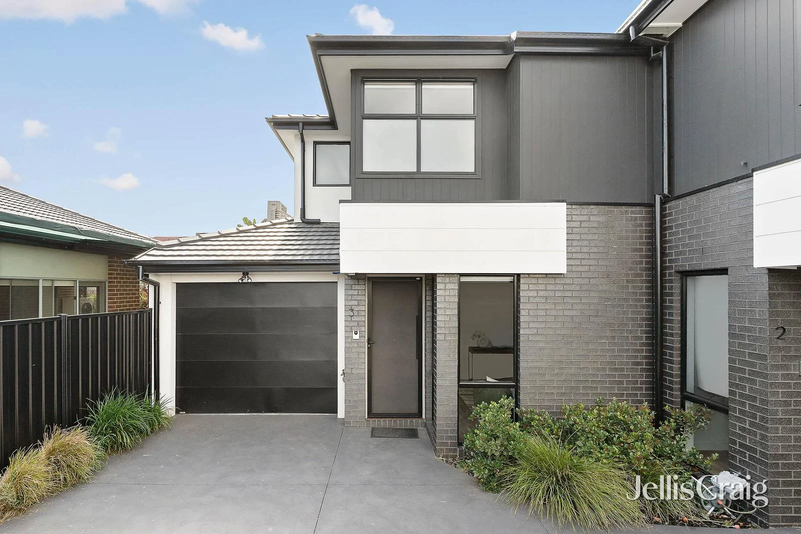 3/2 Kingsford Street (1/1)