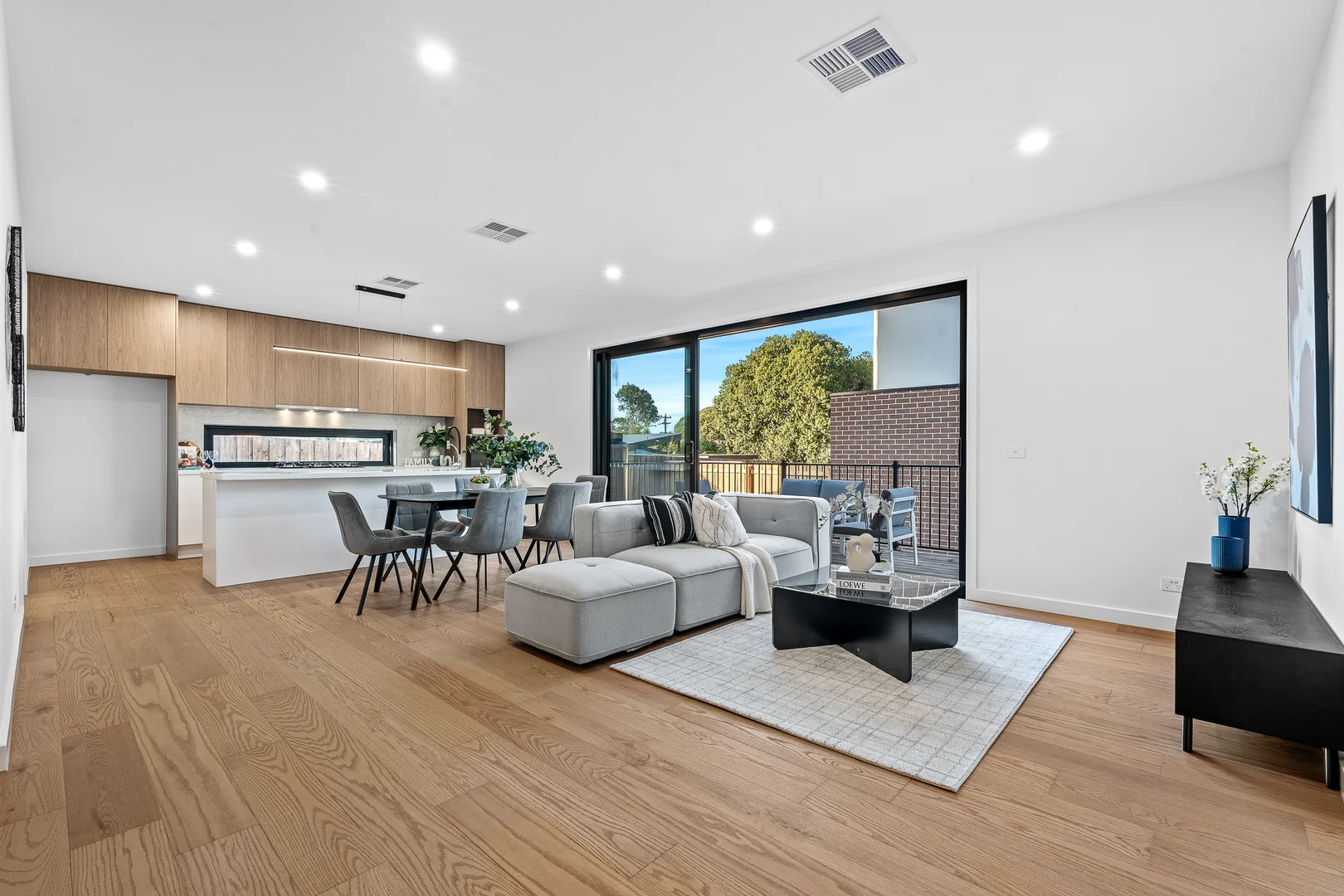 Brand New | $990,000-$1,080,000