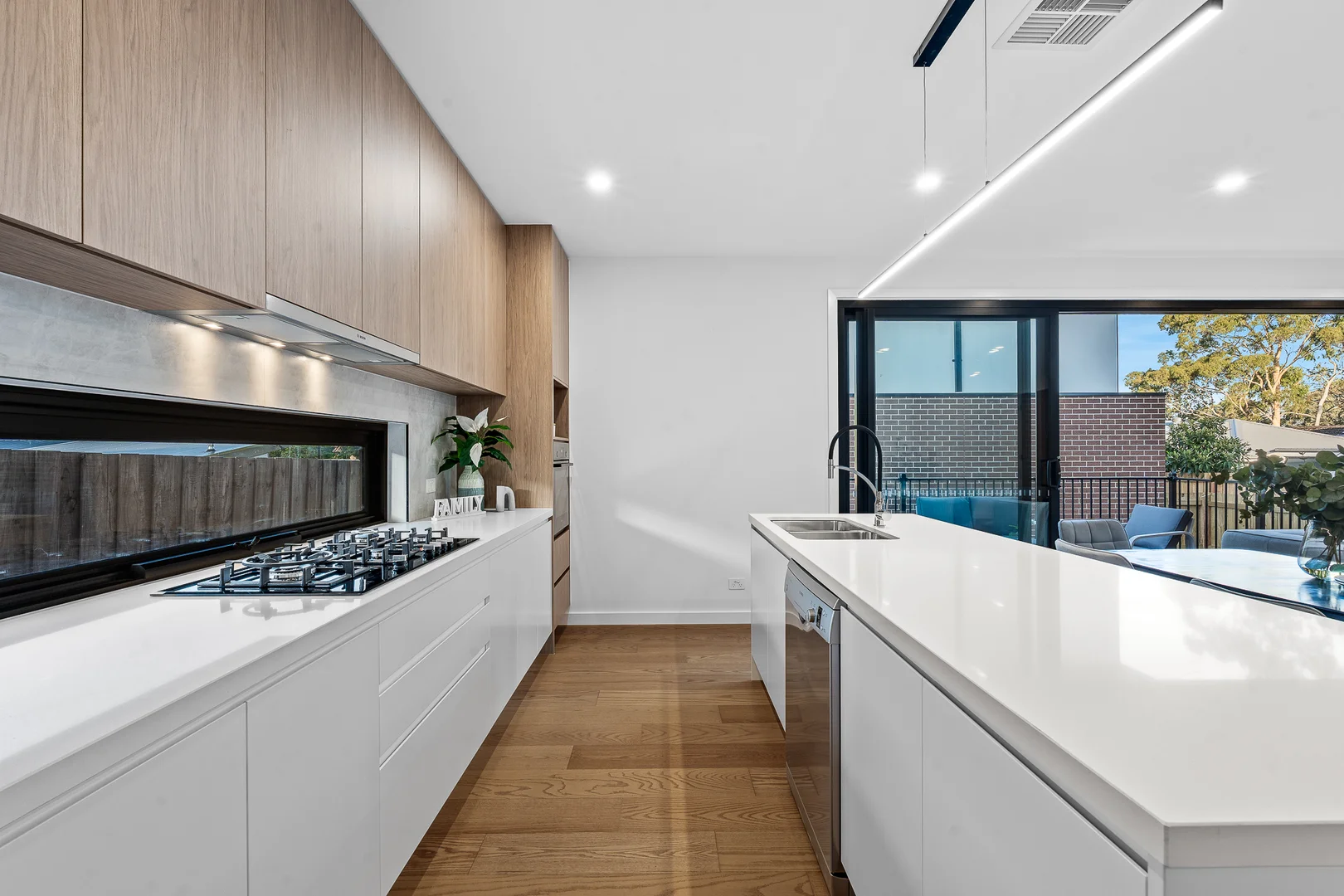 3/25 Gracedale Avenue - Image 3