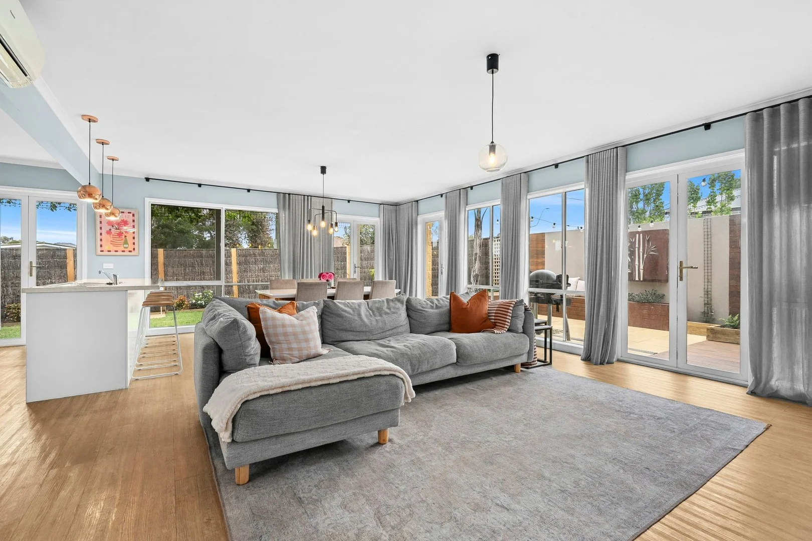 3/4 Torquay Road (1/1)