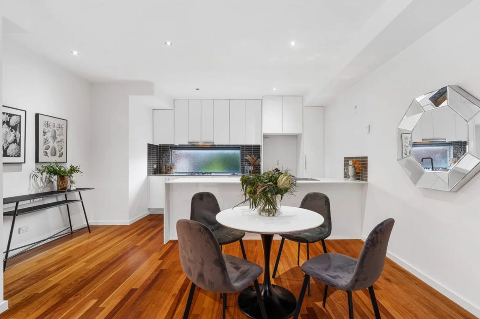 3/46 Ellingworth Parade - Image 5