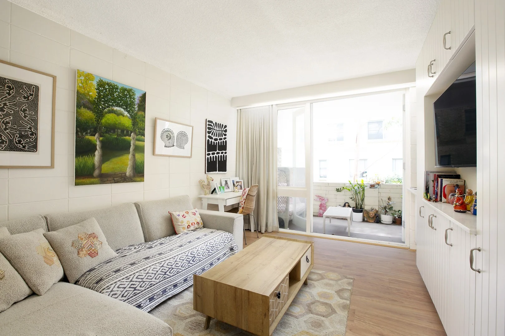 3/63 Old Barrenjoey Road (1/6)