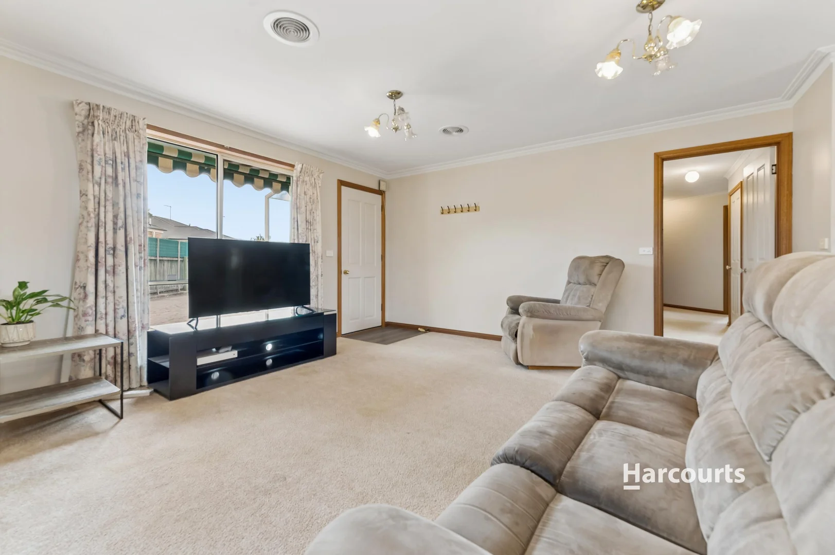3/74 George Street - Image 2