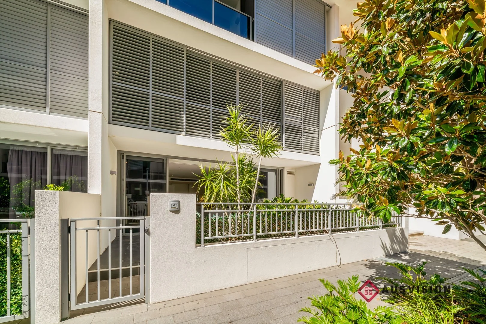 3/8 Adelaide Terrace (1/33)