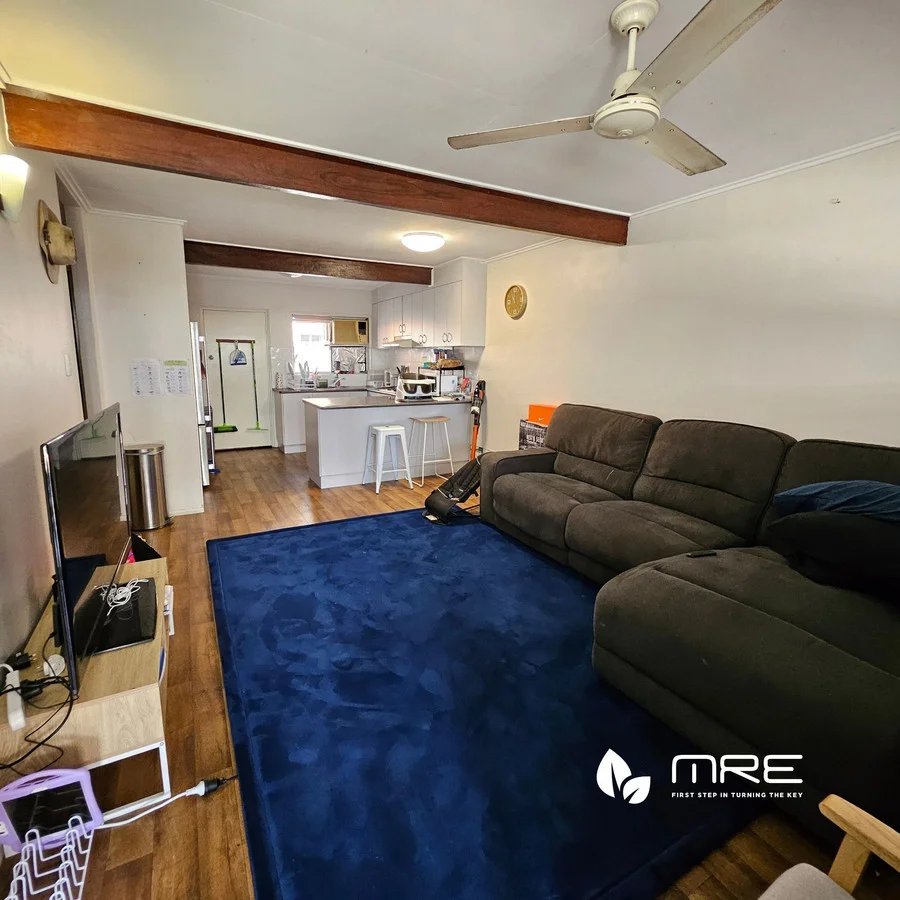 3/9 Porter Street (1/8)