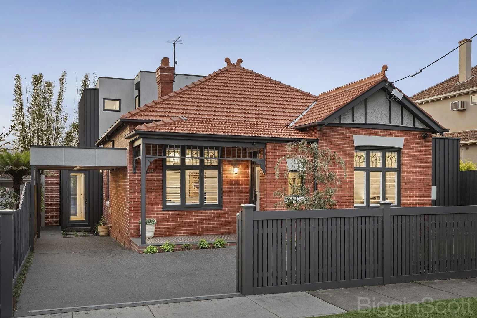 3 Bertram Street (1/19)