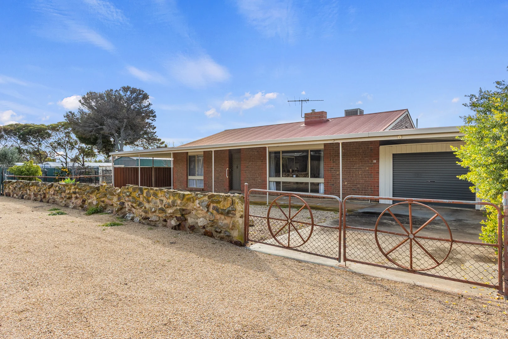 3 Cooper Street - Image 3