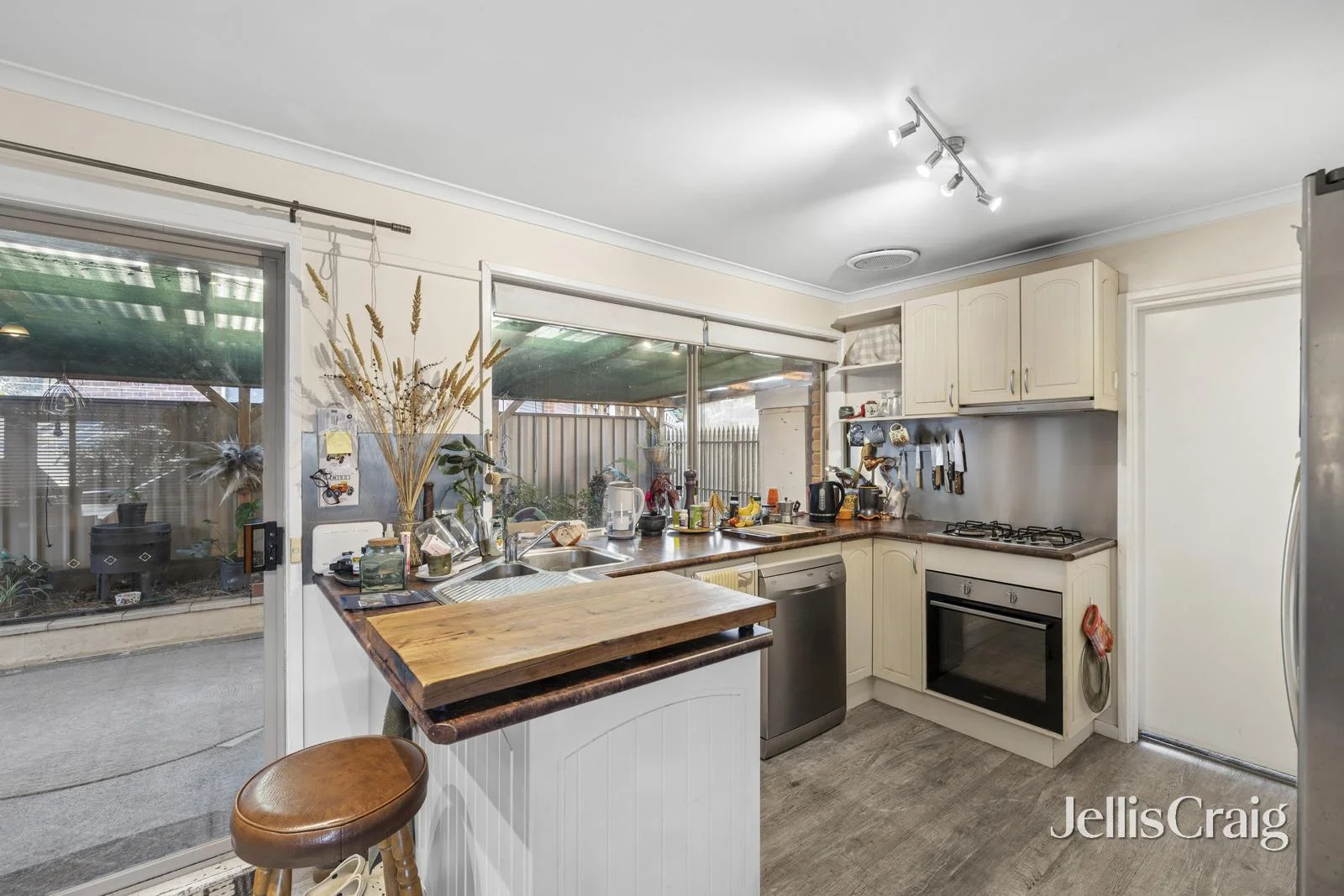 3 Ely Court - Image 5
