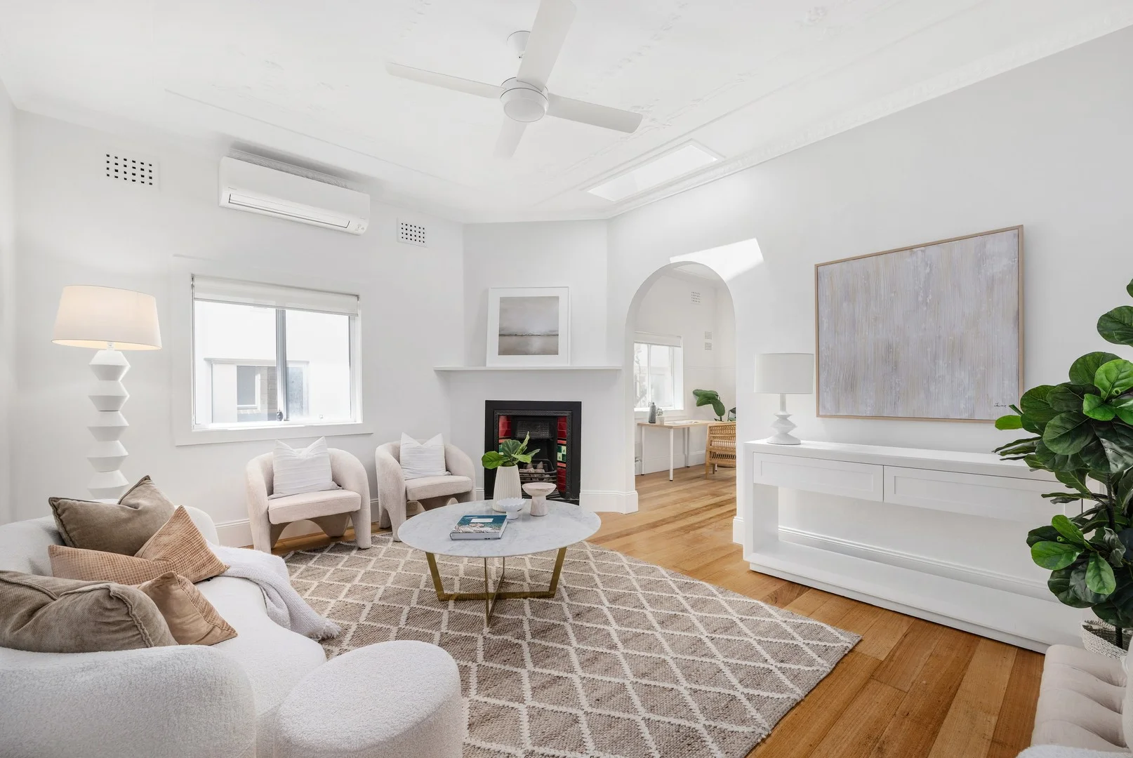 3 Hay Street (1/14)