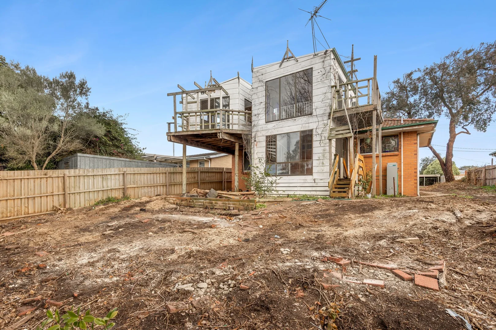 3 Hilda Avenue - Image 3