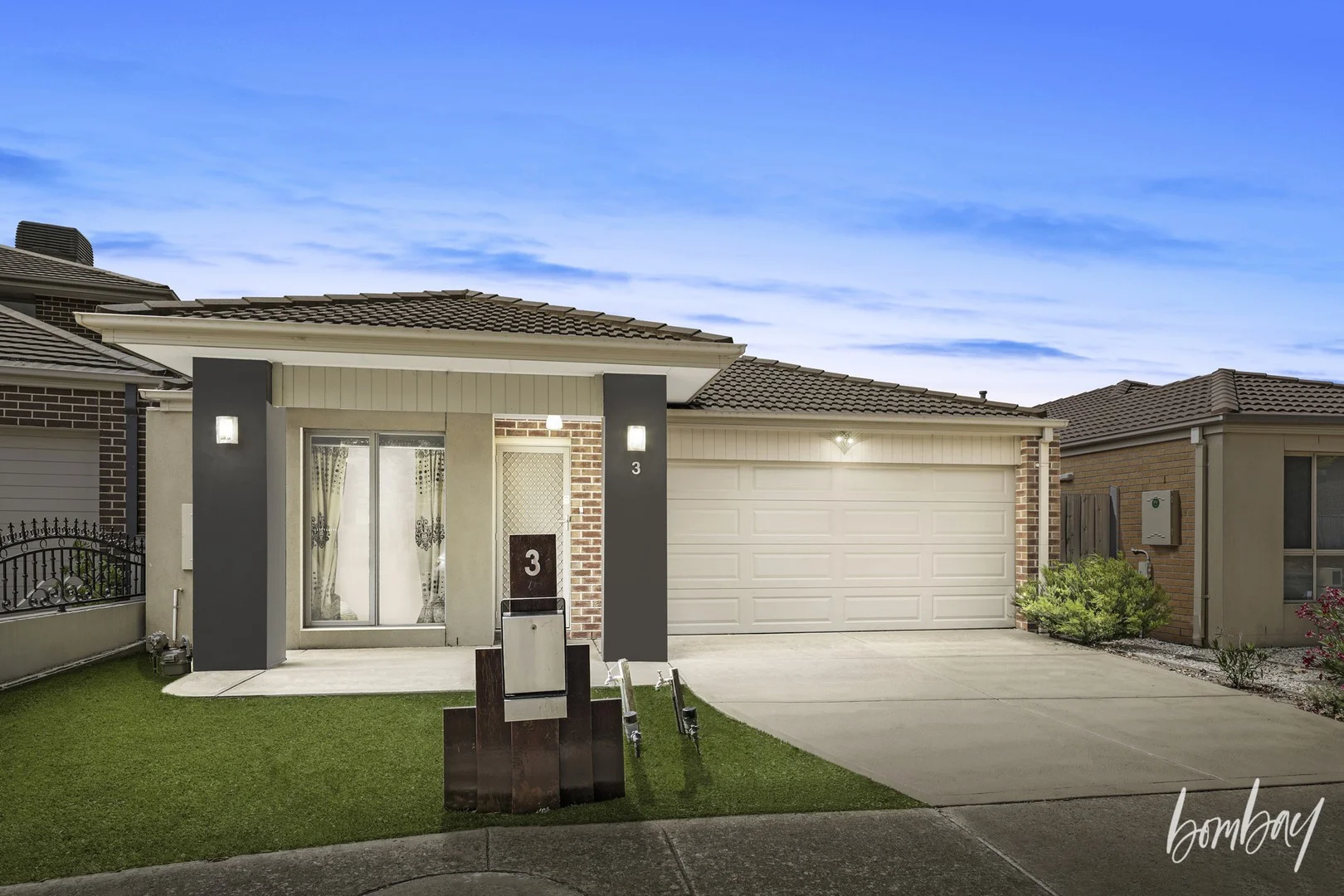 3 Hollington Drive (1/11)
