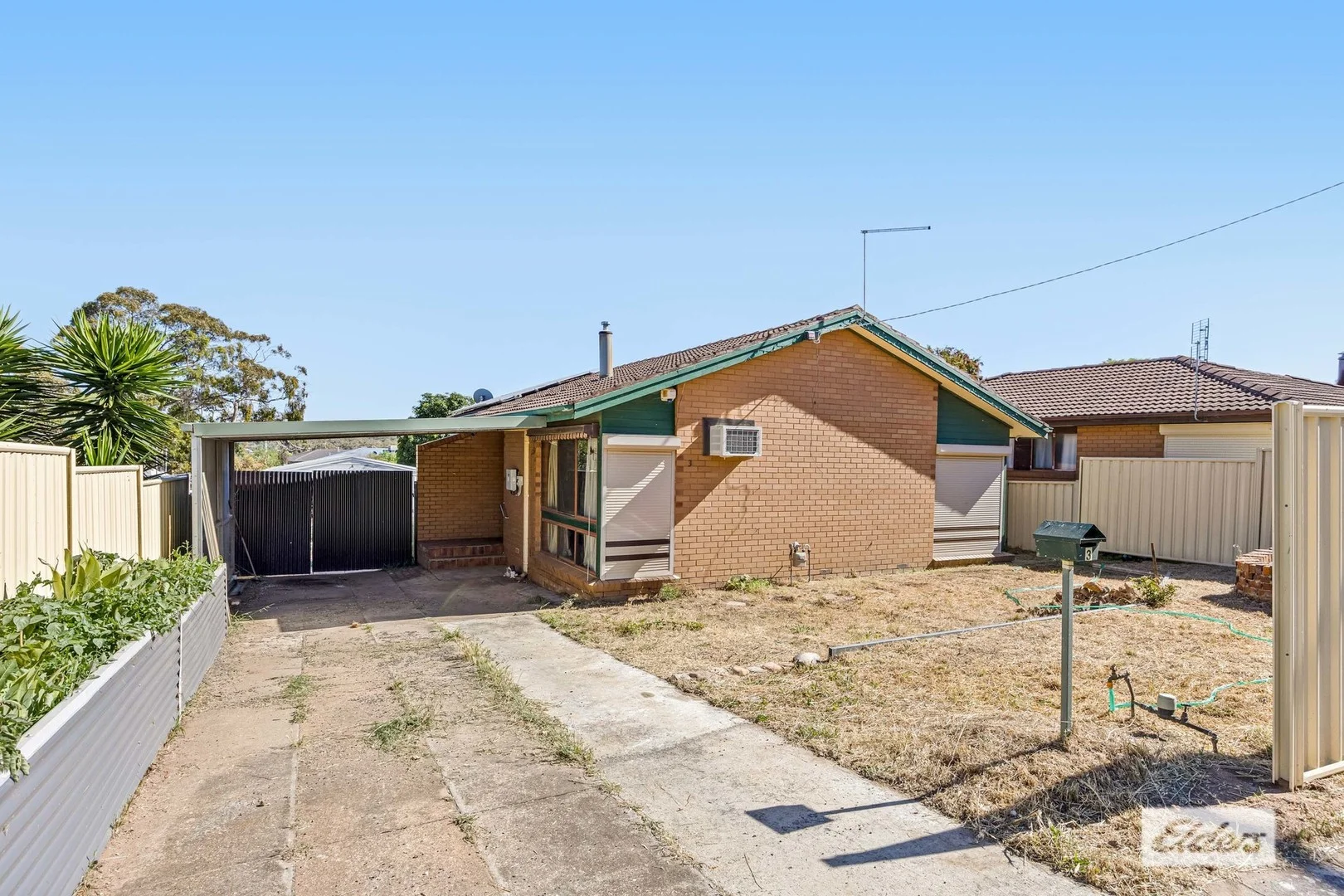 3 Jubilee Road (1/12)