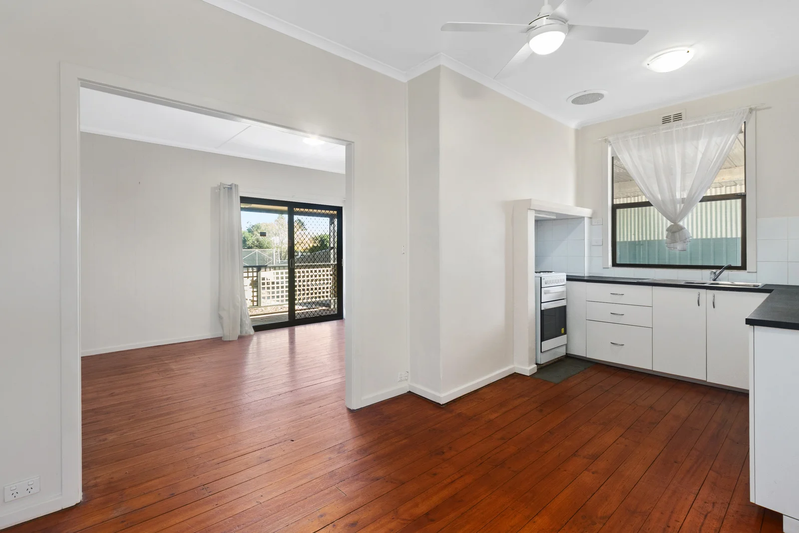 3 Lamshed Street - Image 4