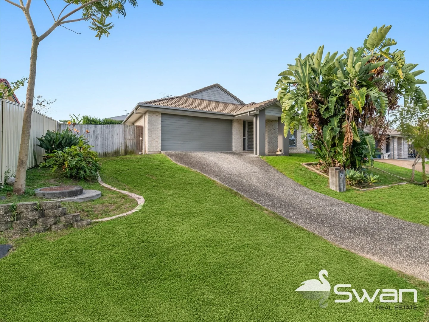 3 Myrtle St (1/9)
