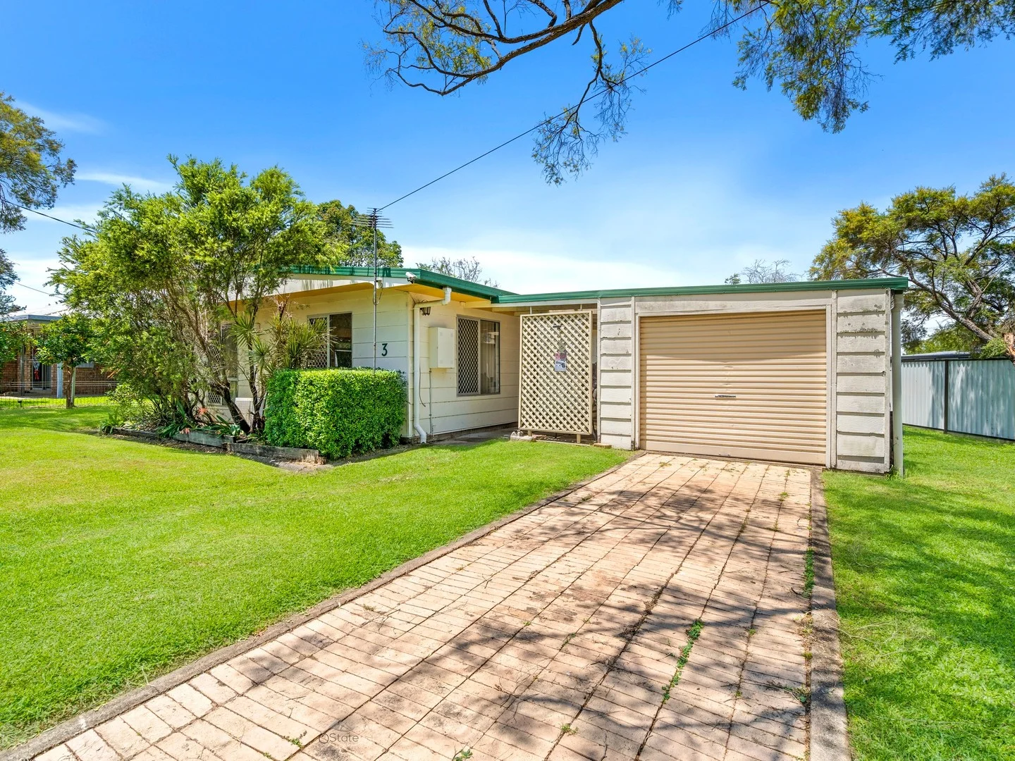 3 Orchid Drive (1/16)