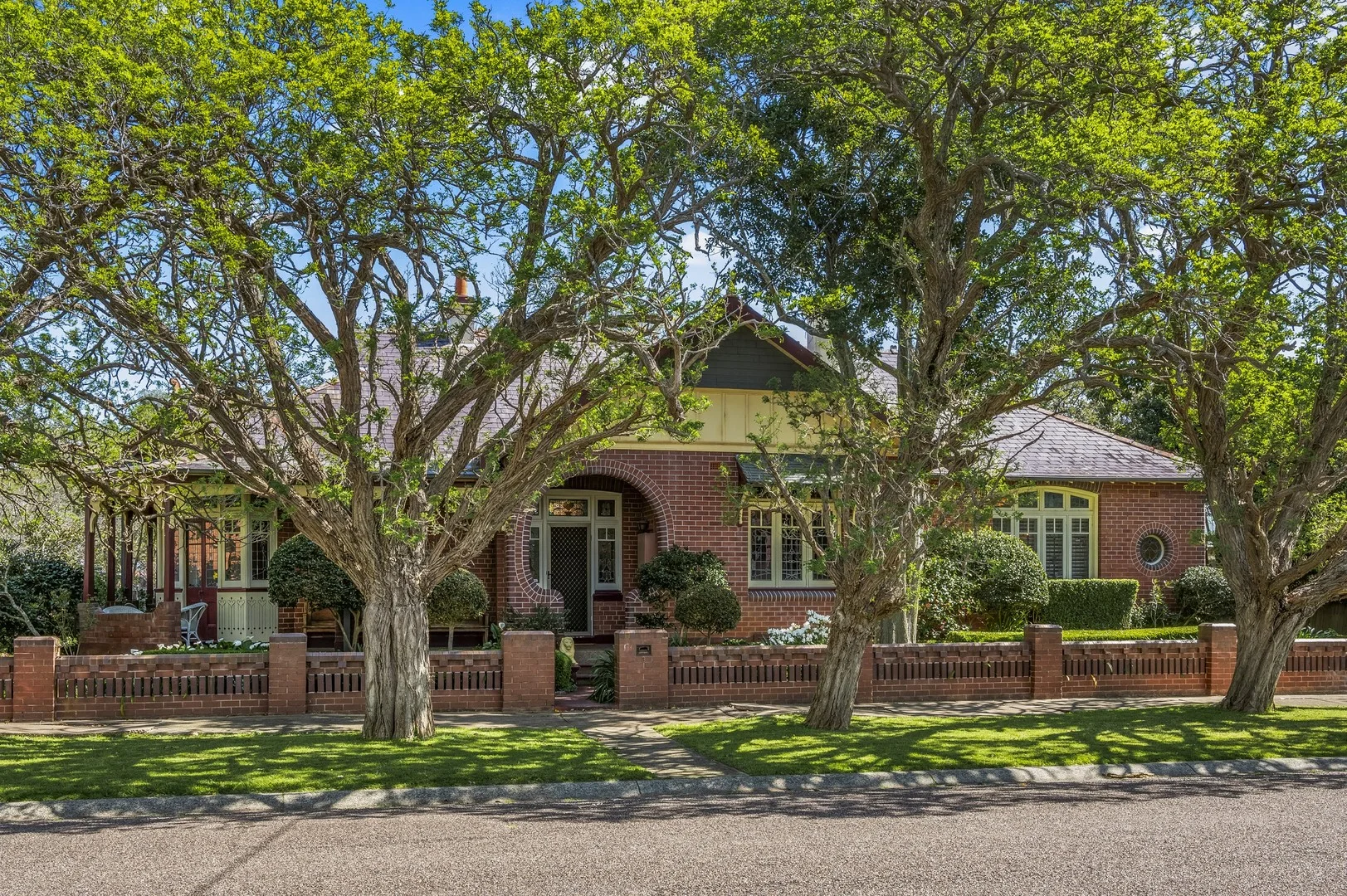 3 Stuart Street (1/1)