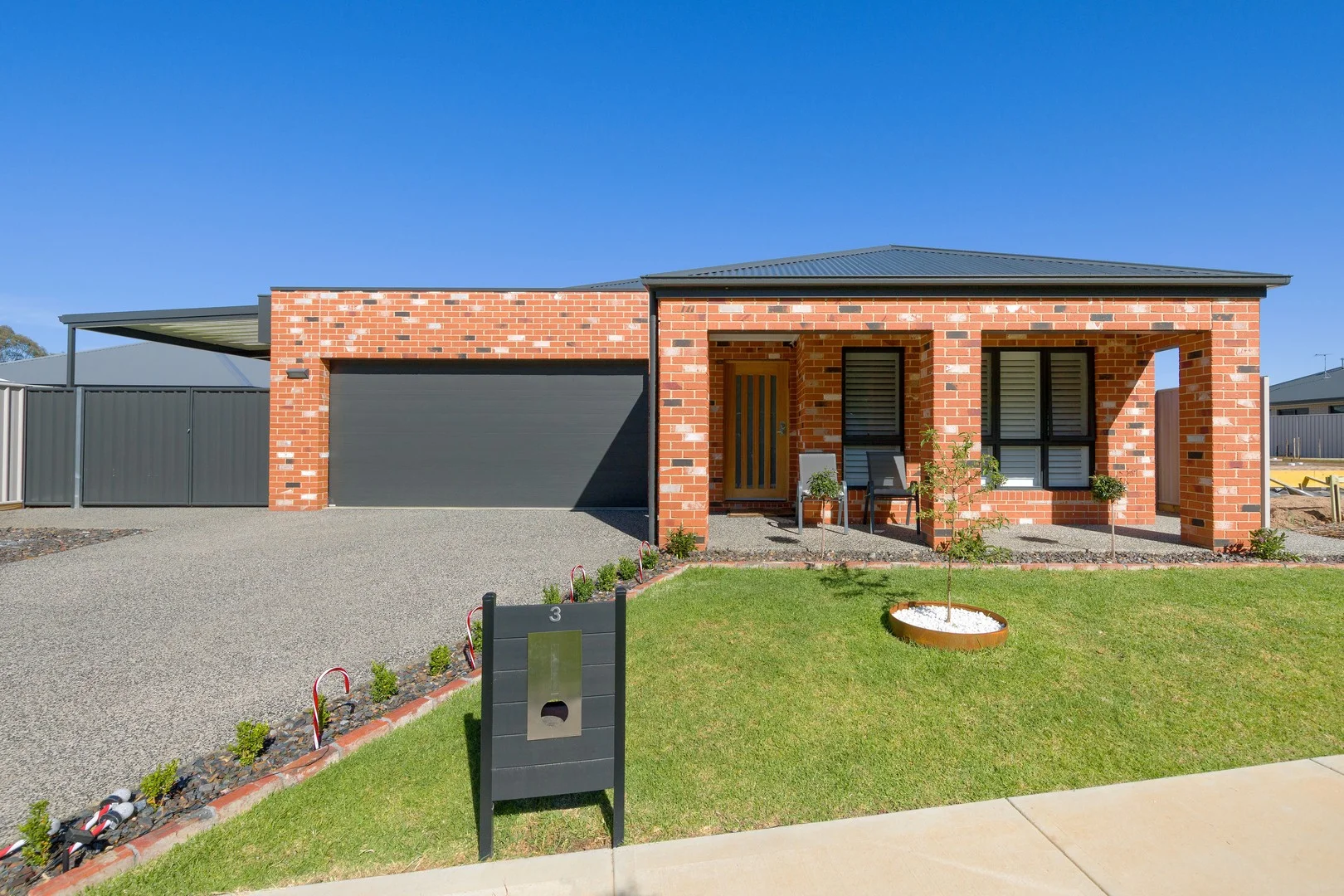 3 Torrens Road (1/16)