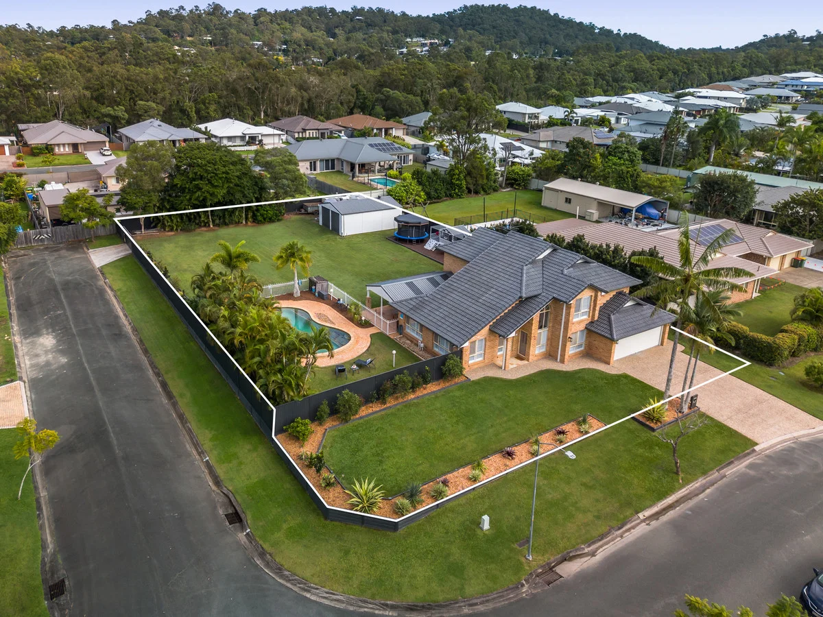 30 - 32 Gavin Way (1/29)
