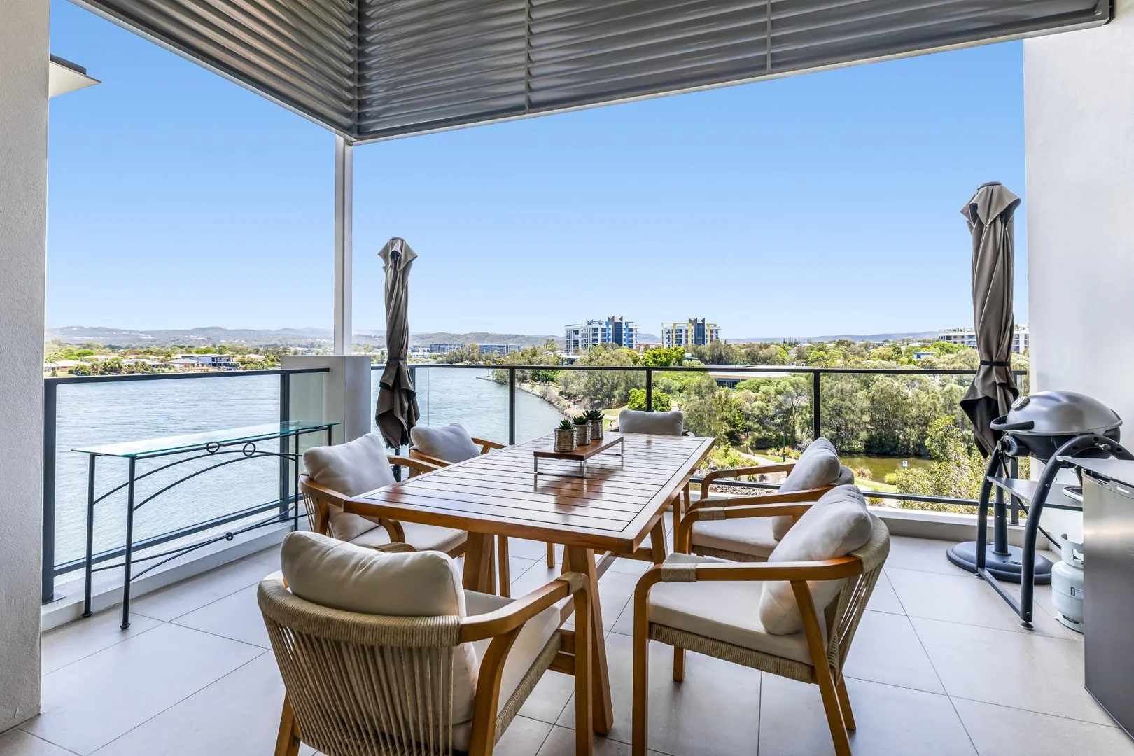 30/9 Moores Crescent (1/25)