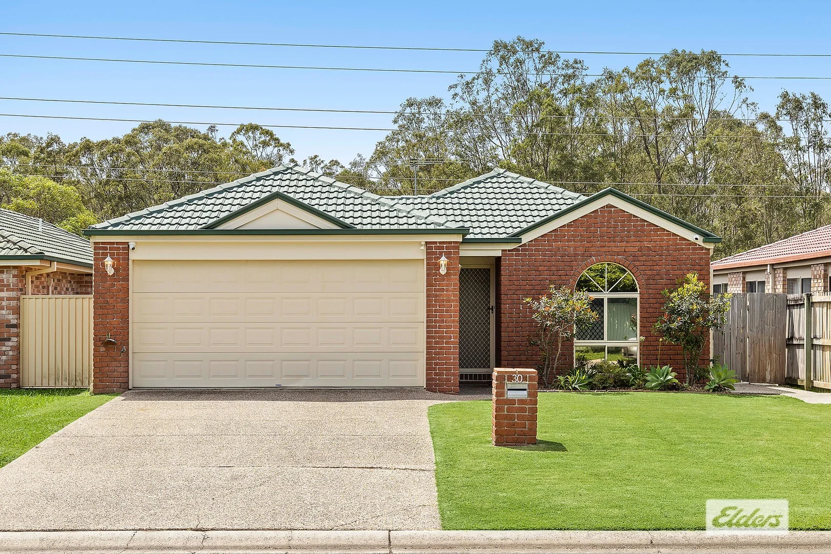 30 Allenby Drive (1/16)