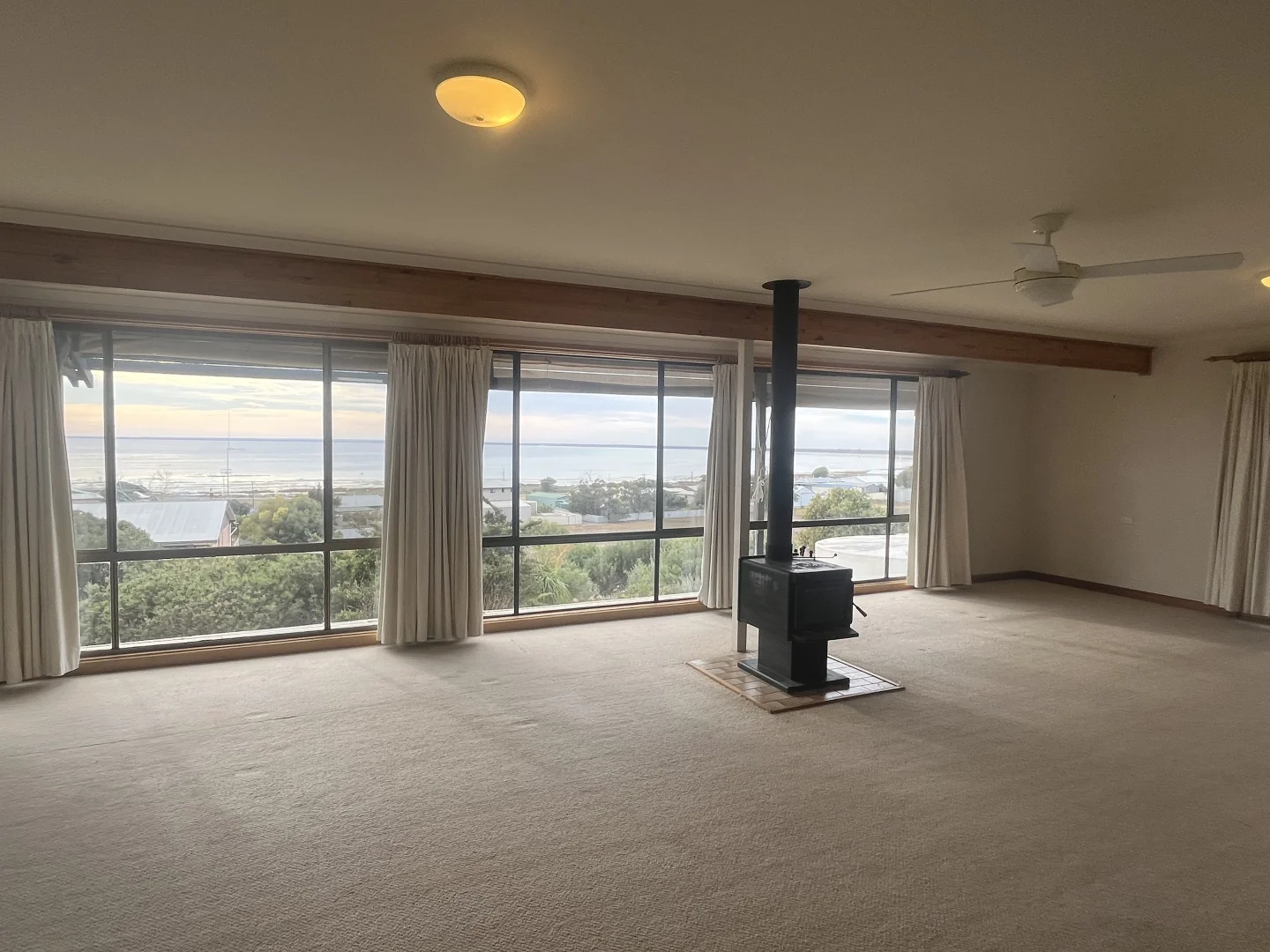 30 Bayview Road - Image 2