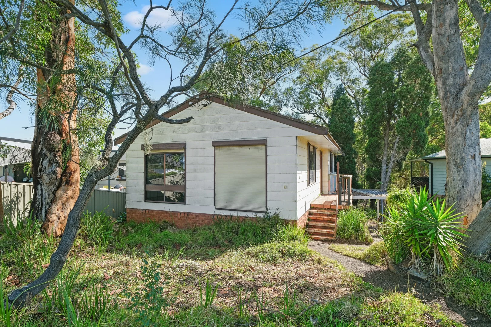 30 Cessnock Road (1/18)