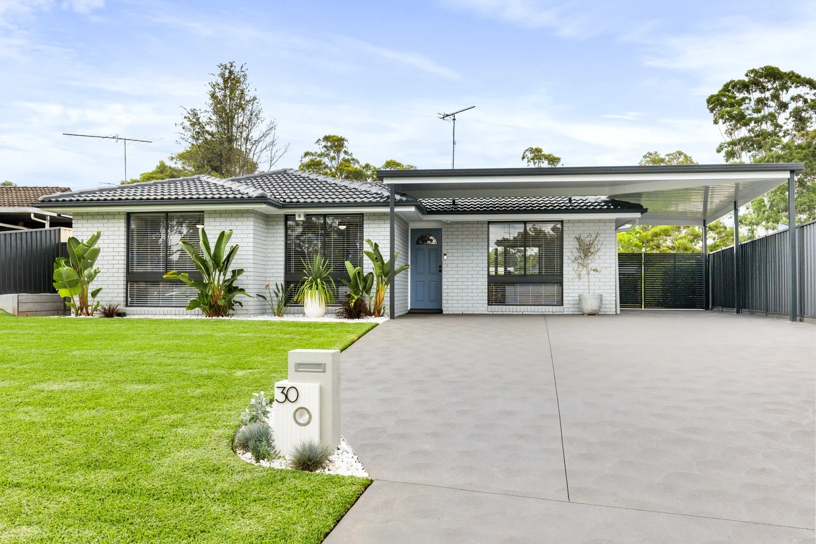 30 Cornelius Place (1/1)