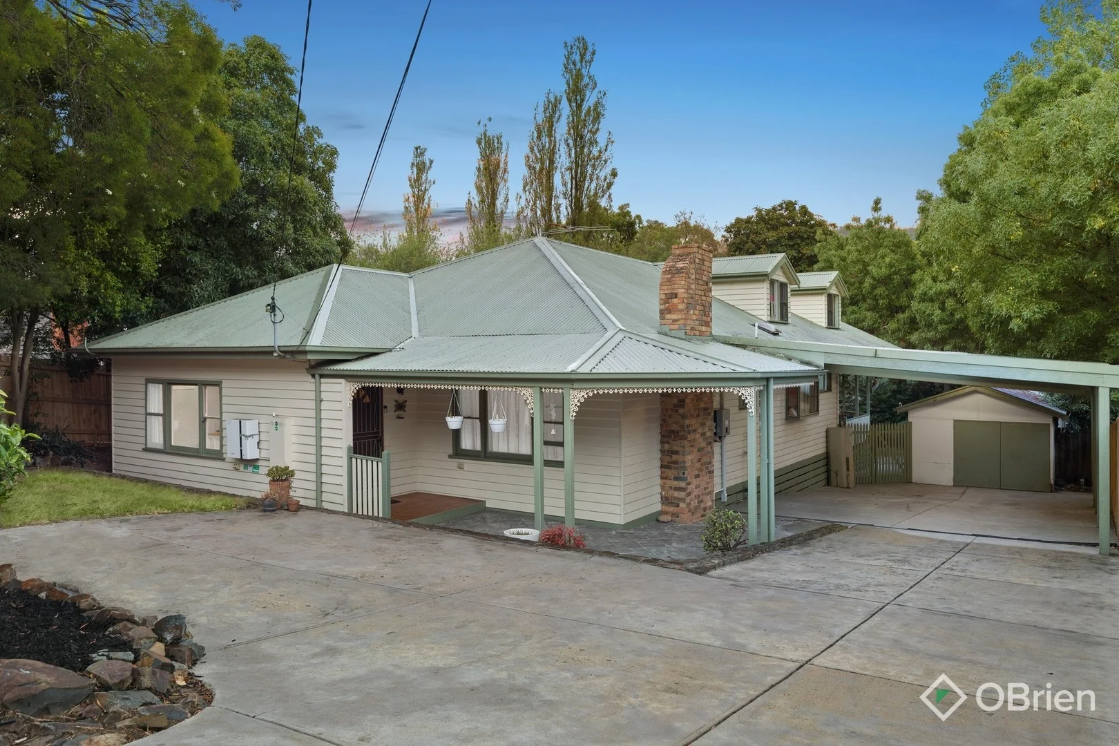 30 Francis Crescent (1/1)