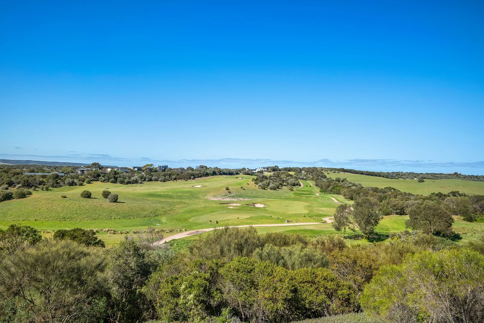 30 Lahinch Drive (1/7)