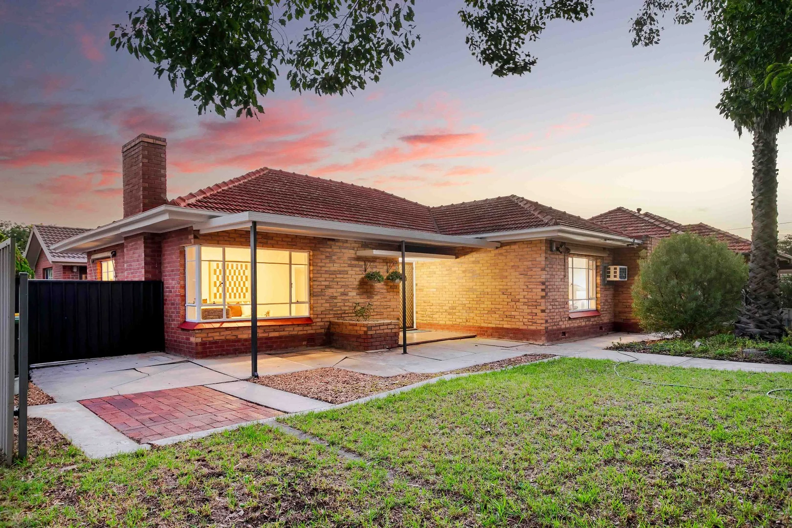 30 Lucas Street (1/1)