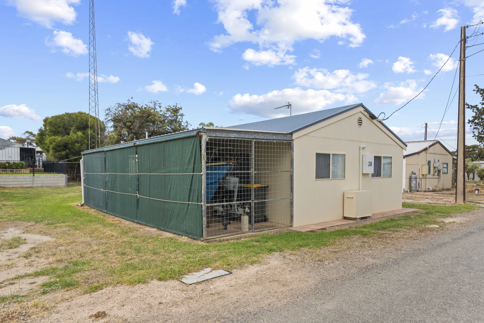 30 Trout Road - Image 2