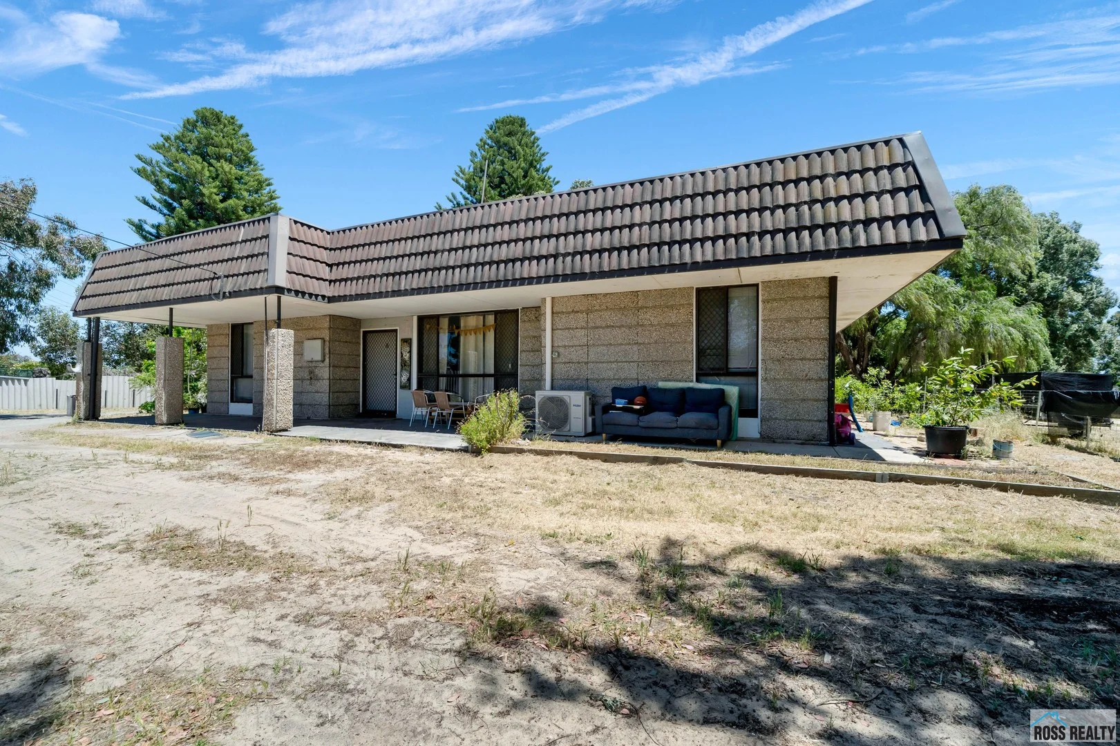 30 Wollaston Avenue (1/15)