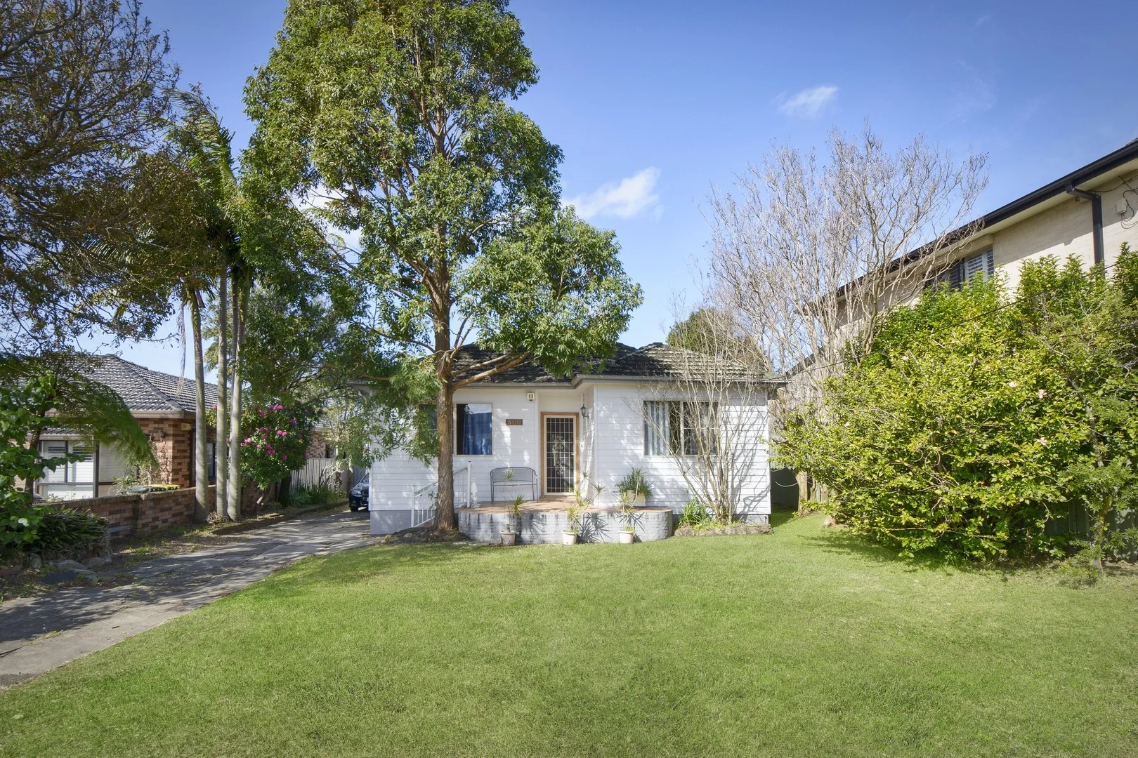 300 Princes Highway (1/1)