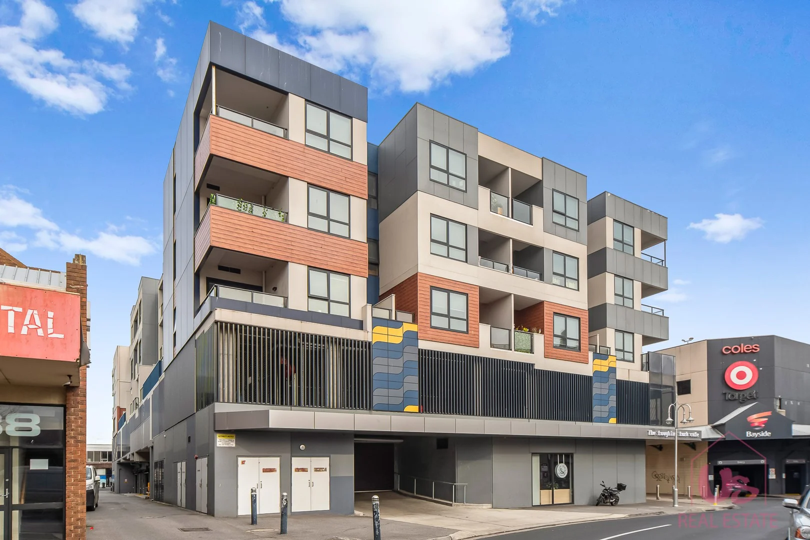 302/16 Clyde Street Mall (1/10)