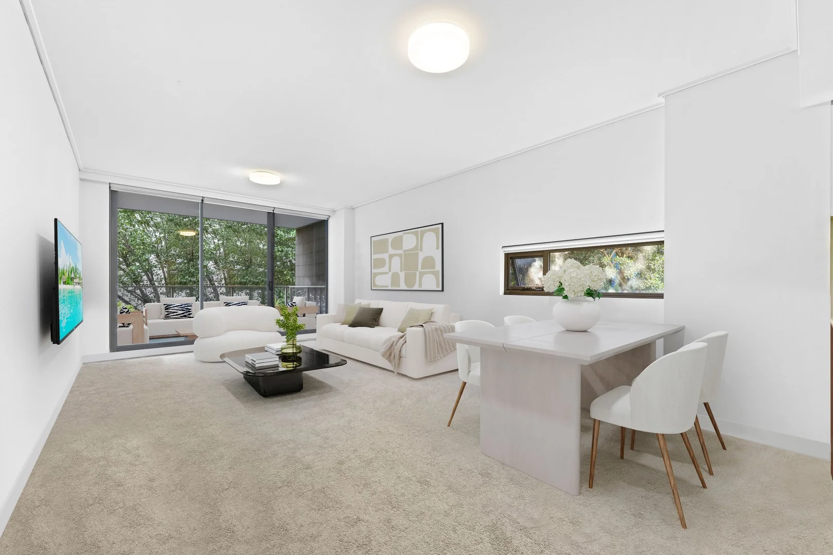 302/17 Shoreline Drive (1/12)