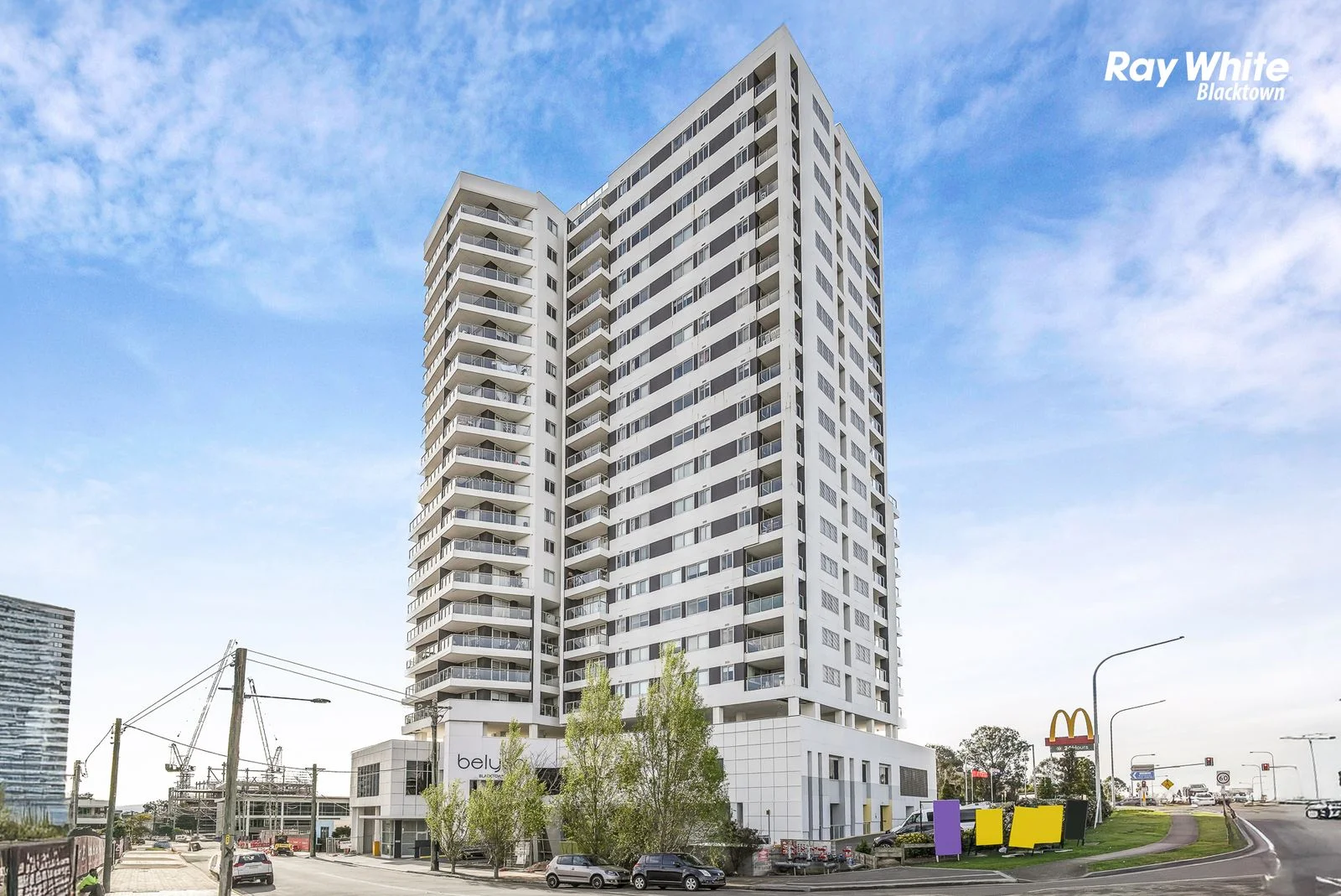 302/5 Second Avenue (1/1)