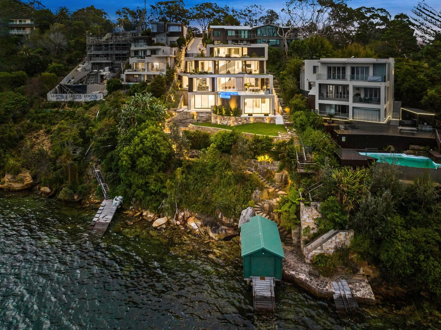 304 Edinburgh Road (1/26)