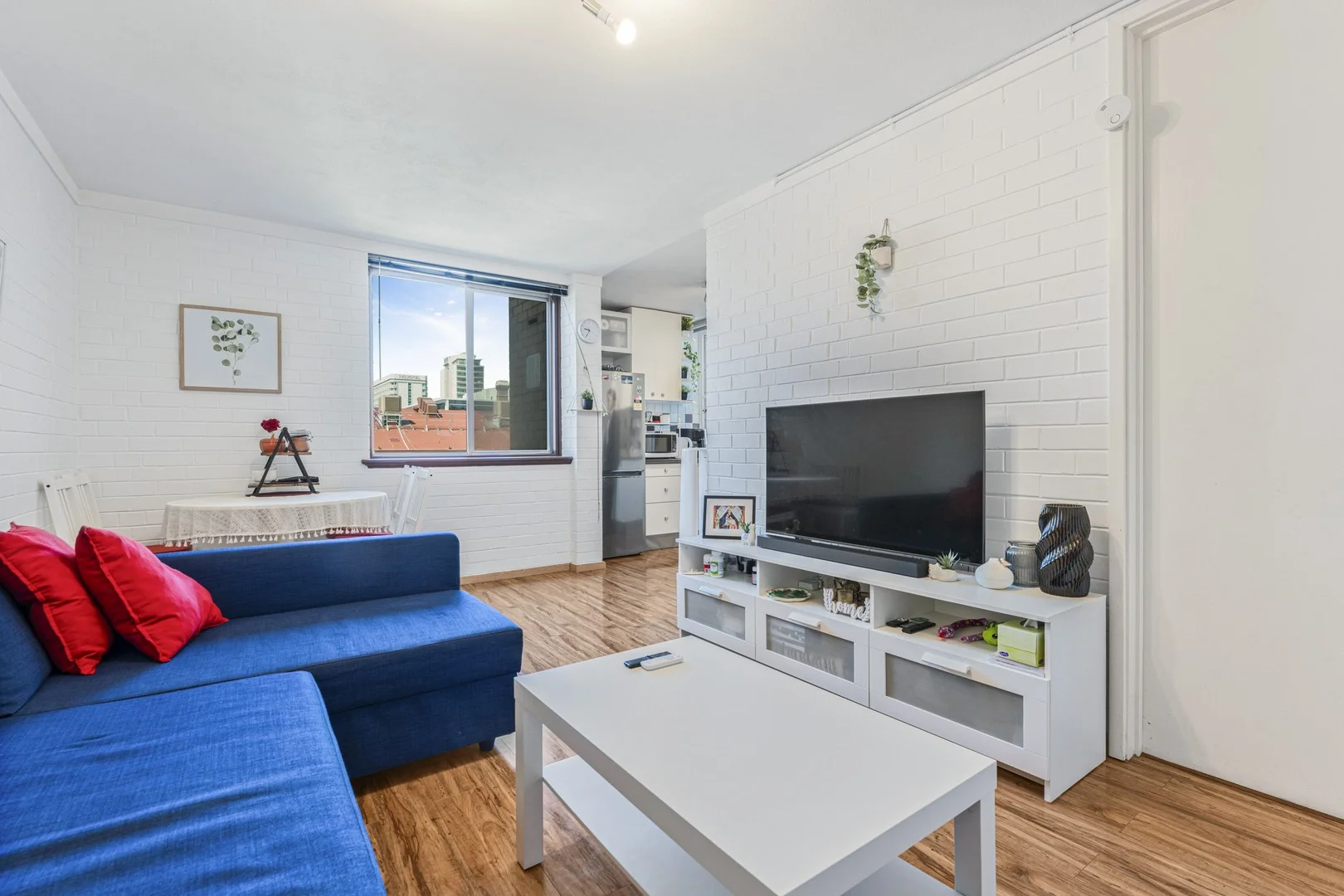 305/112-122 Goderich Street (1/15)