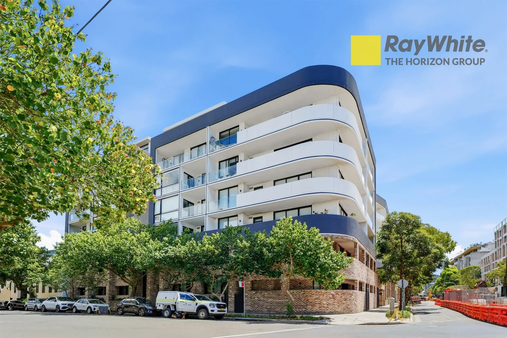 306/13-21 Mentmore Avenue (1/20)