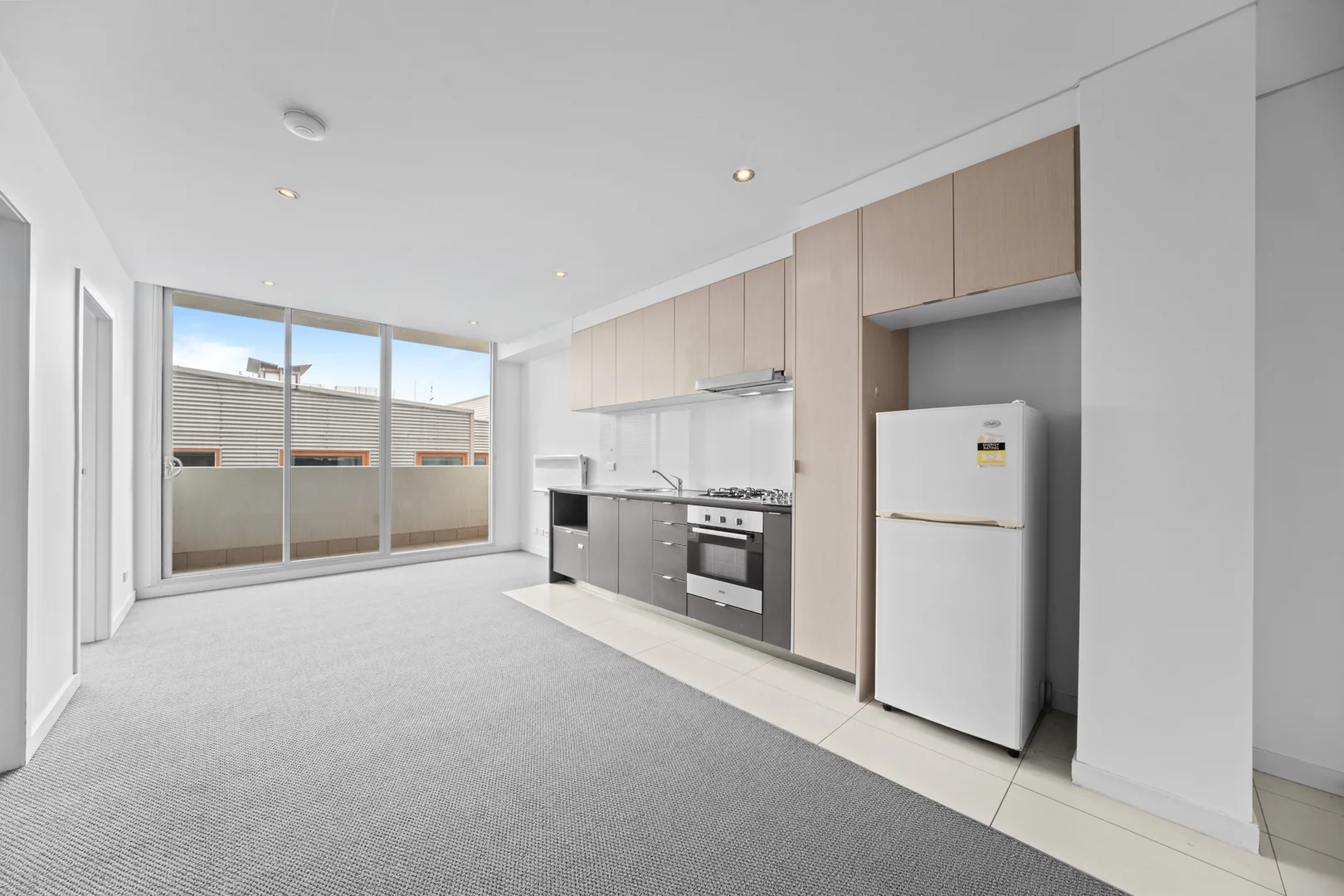 306/67 Bouverie Street - Image 3