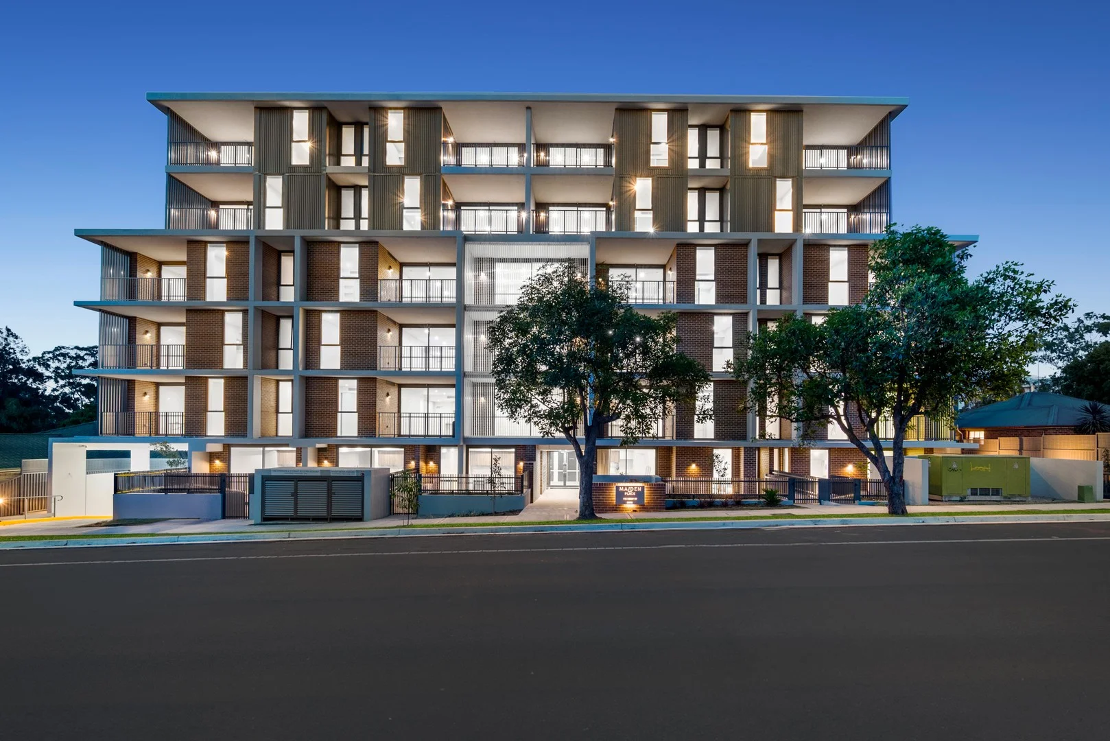 307/115 Derby Street (1/18)