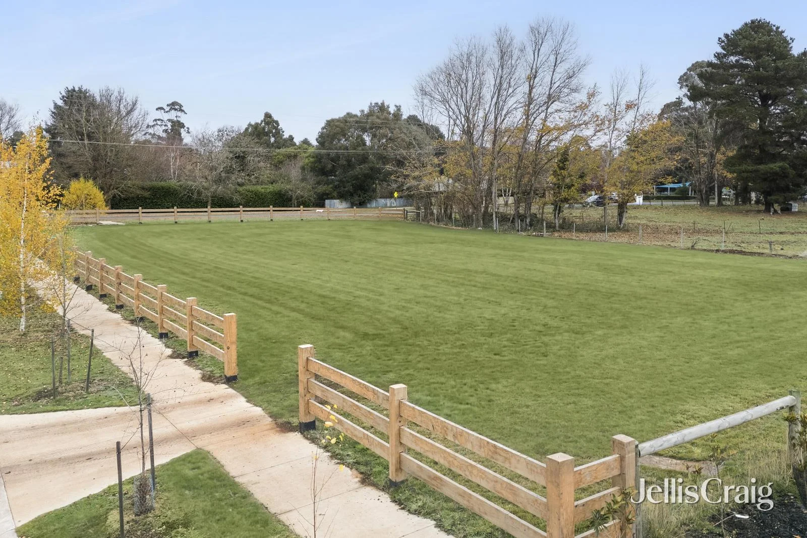30A Victoria Street - Image 2