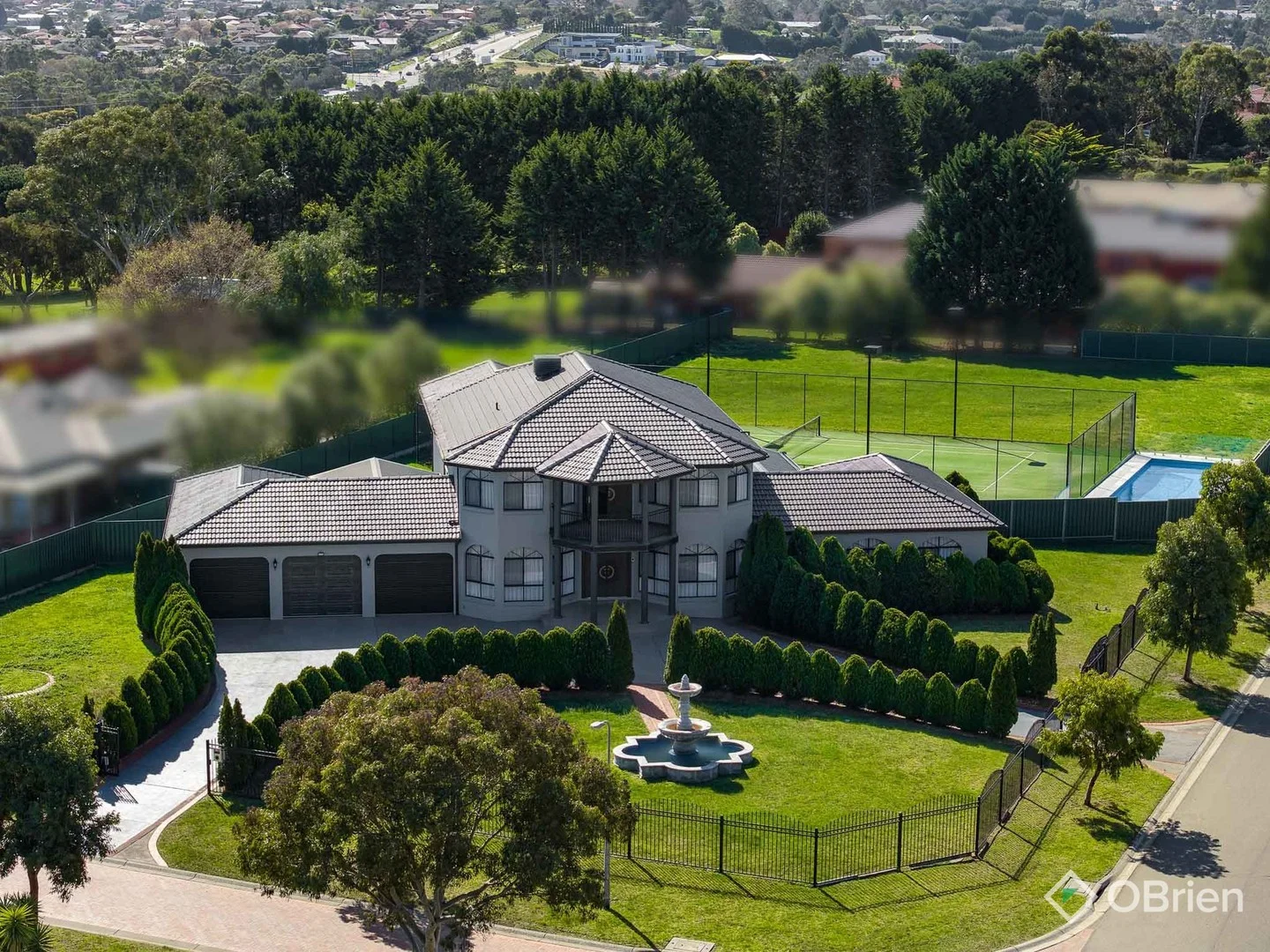 31-32 Branca Court (1/25)