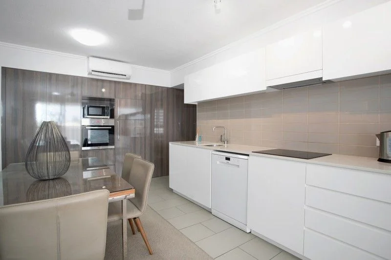 31/35 Alfred Street (1/3)