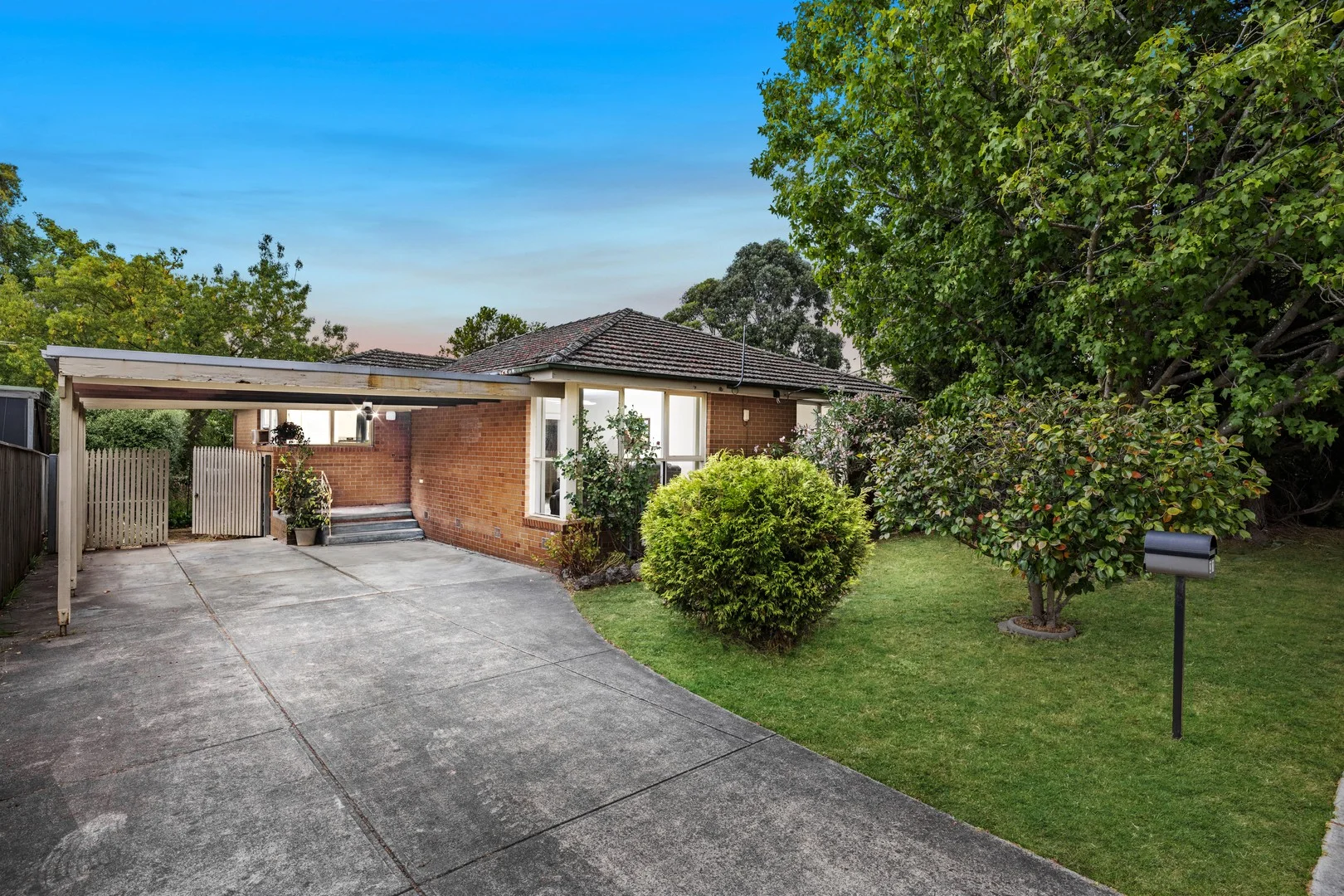 31 Helen Road (1/21)